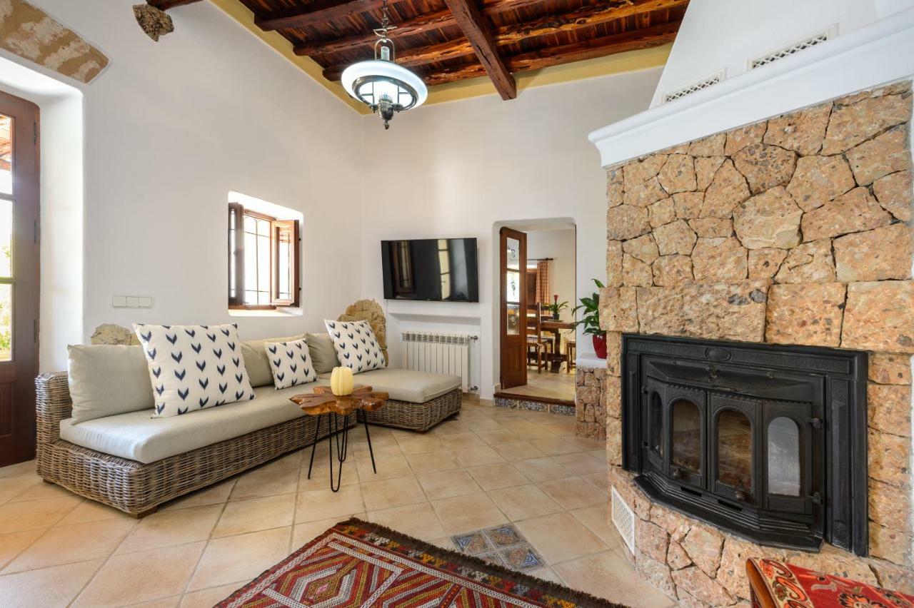 Villa Can Fita Puig D'en Valls Exteriör bild